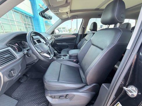 Used 2021 Volkswagen Atlas SE FWD image 22
