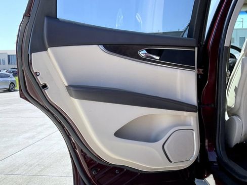 Used 2017 Lincoln MKX Reserve w/ Lincoln MKX Climate Package AWD/4WD image 21