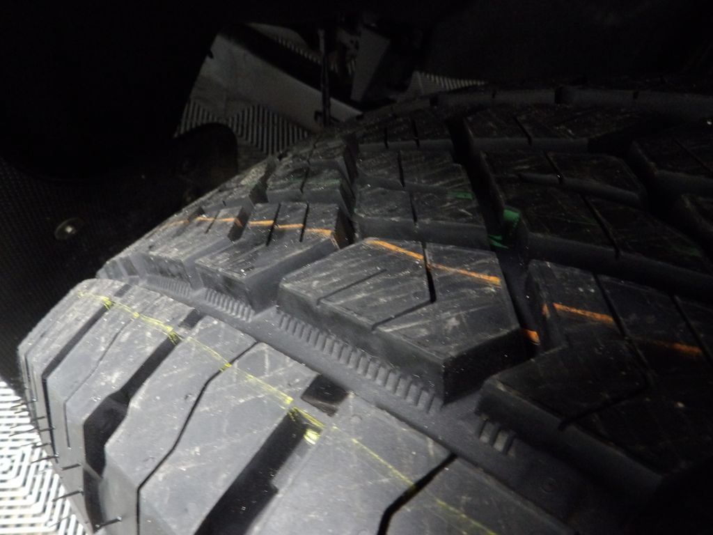 Used 2024 Ford F350 Lariat w/ Lariat Ultimate Package AWD/4WD image 10