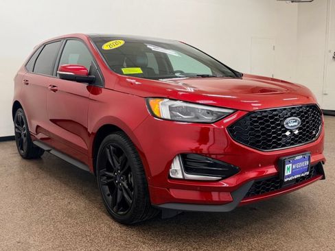Used 2020 Ford Edge ST w/ Equipment Group 401A AWD/4WD image 9