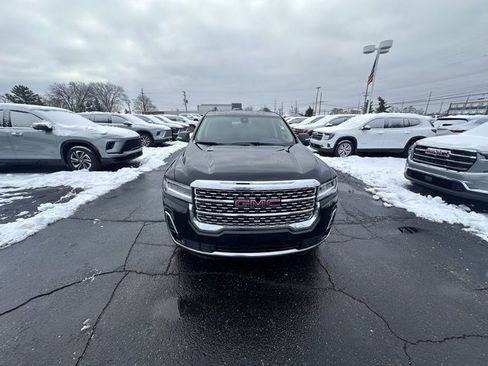 Certified 2023 GMC Acadia Denali w/ Denali Ultimate Package image 8