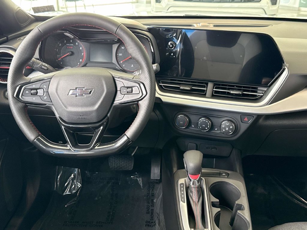 New 2026 Chevrolet Trax RS w/ Driver Confidence Package FWD image 2