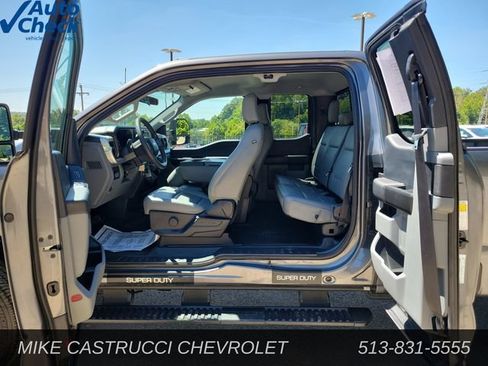 Used 2024 Ford F350 XL w/ Snow Plow Prep Package AWD/4WD image 27