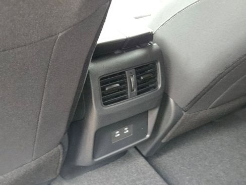 New 2026 Nissan Rogue SV FWD image 18