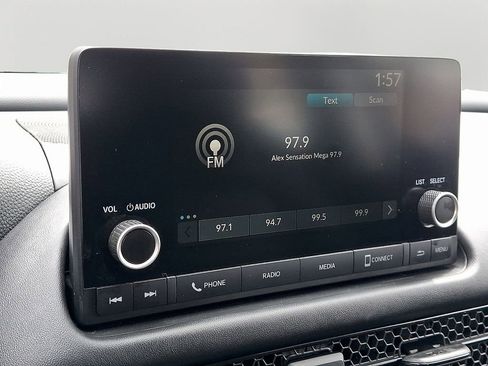 Used 2023 Honda HR-V LX image 19