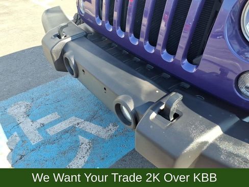 Used 2018 Jeep Wrangler Sport w/ Connectivity Group image 26