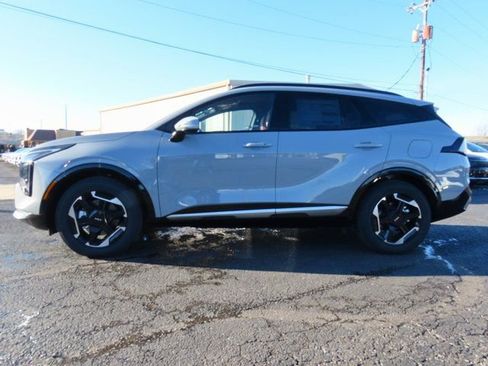 New 2026 Kia Sportage SX FWD image 4