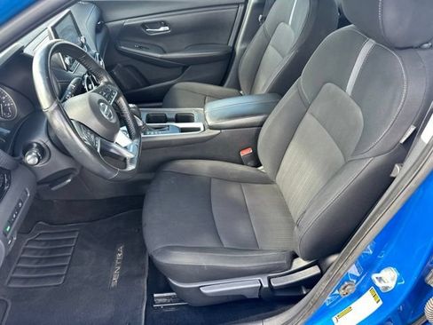 Used 2023 Nissan Sentra SV FWD image 11