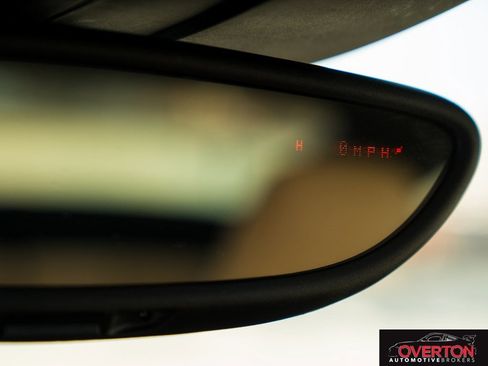 Used 2014 Porsche 911 Turbo S image 18