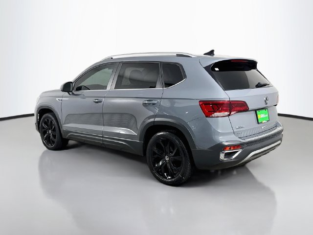 Used 2023 Volkswagen Taos SEL AWD/4WD image 7