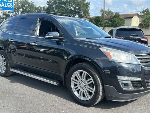 Used 2014 Chevrolet Traverse LT w/ All-Star Edition FWD image 5