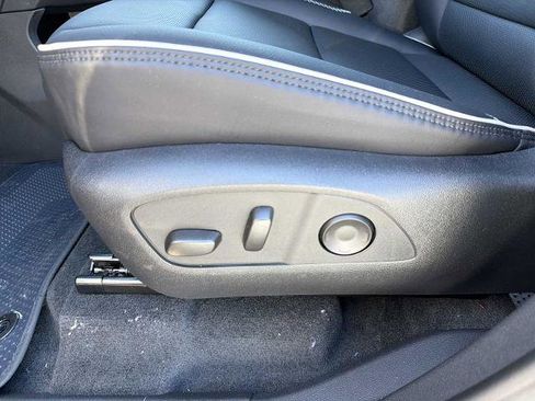 New 2026 GMC Acadia Denali w/ Super Cruise Package image 23