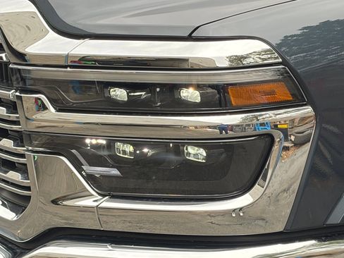 New 2026 RAM 2500 Limited image 9