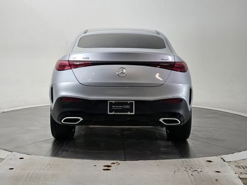 Used 2025 Mercedes-Benz GLC 300 4MATIC image 5