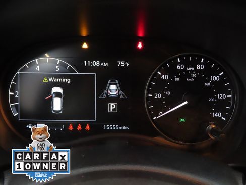 Used 2023 Nissan Kicks SV image 11