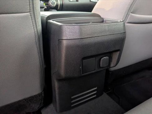 Certified 2025 Toyota Tacoma SR5 image 18