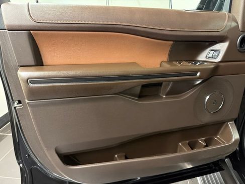 Certified 2022 Ford Expedition Max King Ranch AWD/4WD image 29