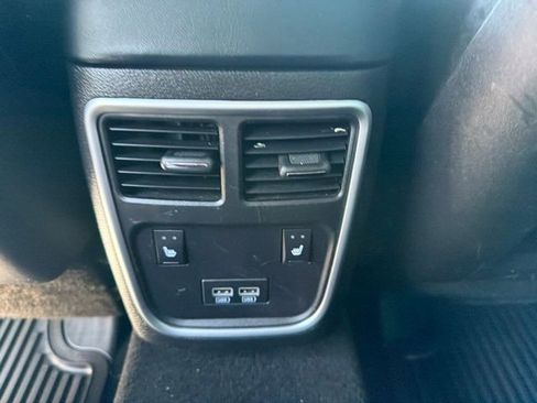 Used 2021 Dodge Charger R/T w/ Plus Group RWD image 18