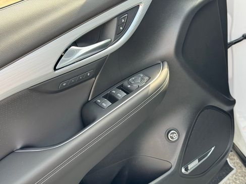 New 2026 Buick Envision Avenir image 19