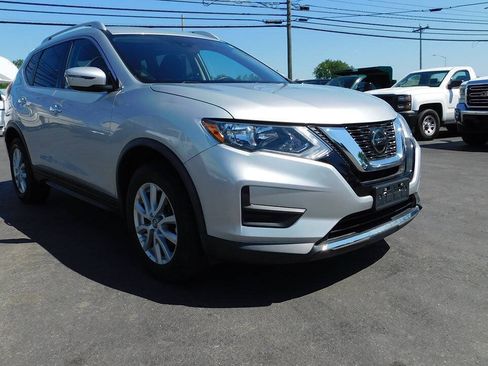 Used 2020 Nissan Rogue S w/ Special Edition Package AWD/4WD image 2