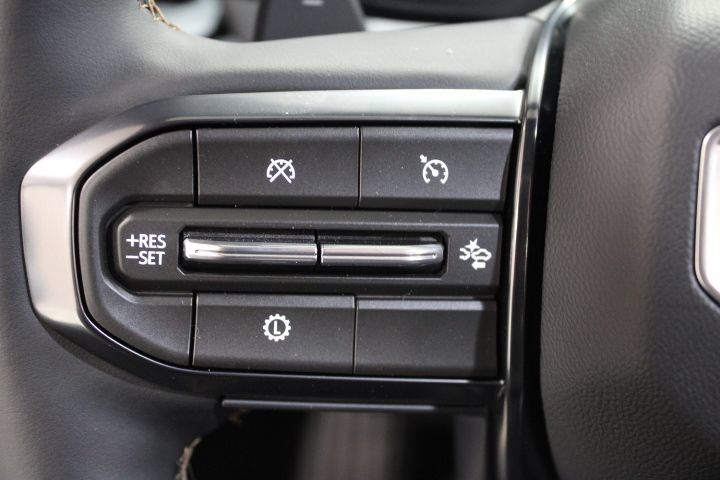 New 2026 GMC Terrain AT4 w/ Convenience Package III AWD/4WD image 33