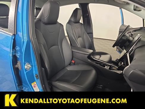 Used 2022 Toyota Prius Prime XLE FWD image 28
