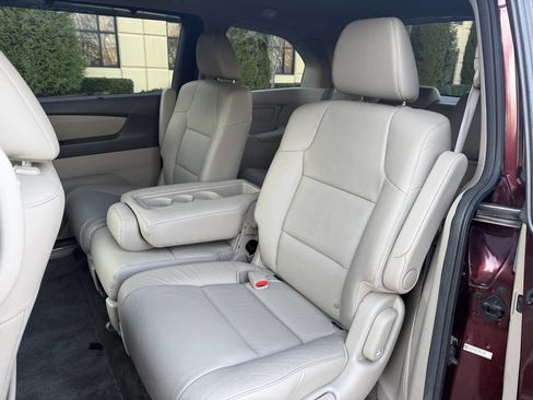 Used 2016 Honda Odyssey EX-L image 28