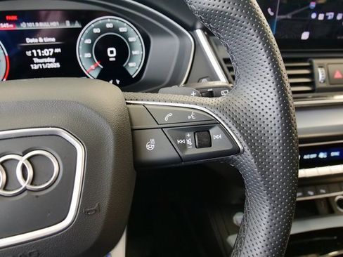 Certified 2025 Audi Q5 Prestige w/ Prestige Package image 26