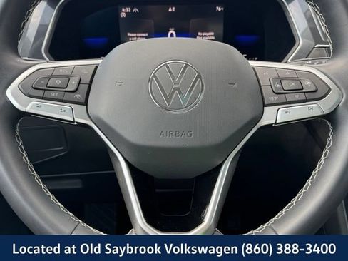 Certified 2023 Volkswagen Tiguan SE w/ Panoramic Sunroof Package AWD/4WD image 38