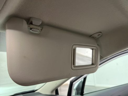 Used 2024 Toyota Corolla LE FWD image 59
