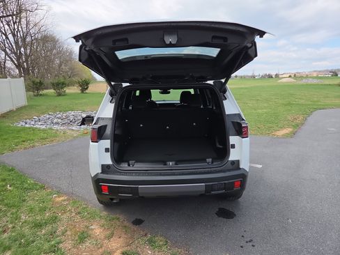 New 2026 Jeep Cherokee Limited AWD/4WD image 24