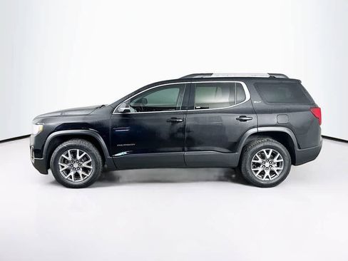 Used 2023 GMC Acadia SLT w/ Preferred Package image 3