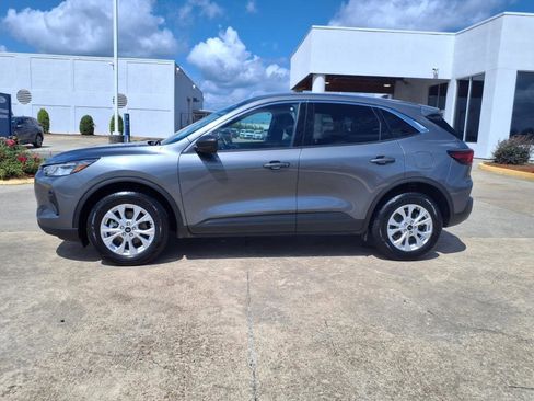 Used 2024 Ford Escape Active image 2