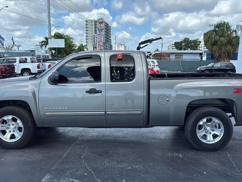 Used 2013 Chevrolet Silverado 1500 LT w/ All-Star Edition AWD/4WD image 3