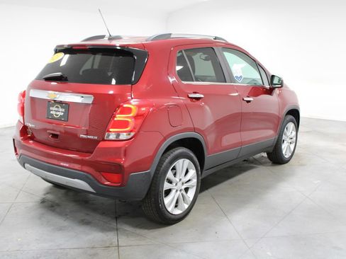 Used 2020 Chevrolet Trax Premier image 9