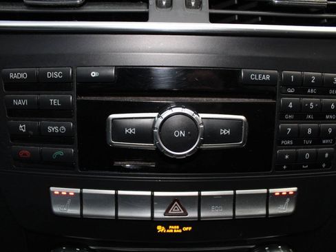 Used 2013 Mercedes-Benz C 300 4MATIC Sedan image 15