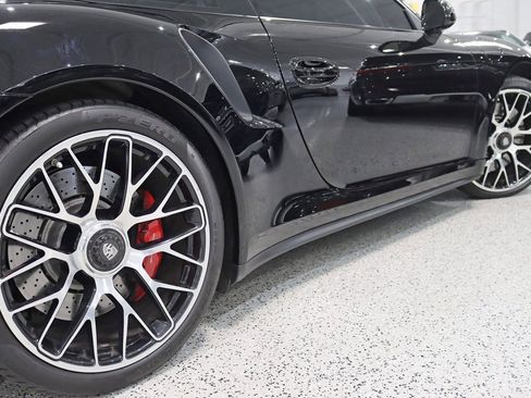 Used 2014 Porsche 911 Turbo image 14