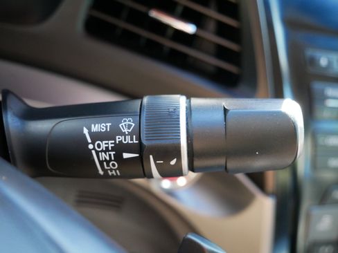 Used 2013 Acura ILX w/ Premium Package image 33