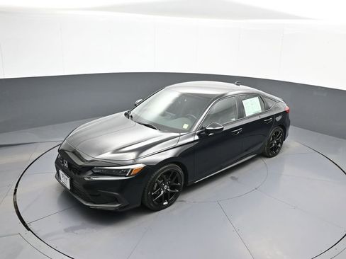 Certified 2023 Honda Civic Sport image 32