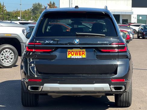 Used 2023 BMW X7 xDrive40i image 5
