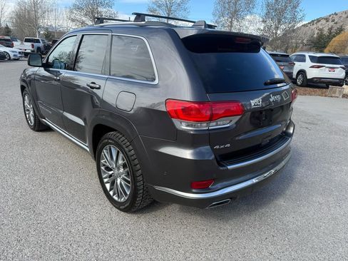 Used 2017 Jeep Grand Cherokee Summit w/ Platinum Series Group image 3