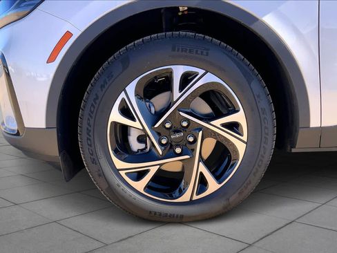 New 2026 Lincoln Nautilus Premier w/ Jet Appearance Package image 11