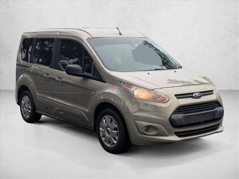 Used 2016 Ford Transit Connect XLT image 3
