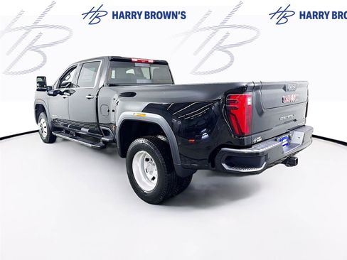 New 2026 GMC Sierra 3500 Denali w/ Denali Reserve Package image 32