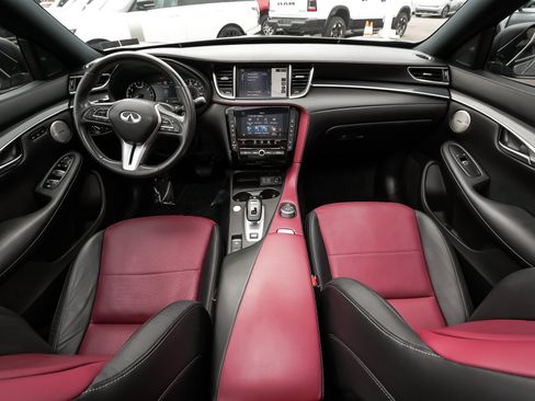 Used 2023 INFINITI QX50 Sport AWD/4WD image 37