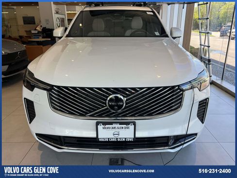 Used 2026 Volvo XC90 B6 Plus w/ Protection Package Premier AWD/4WD image 7