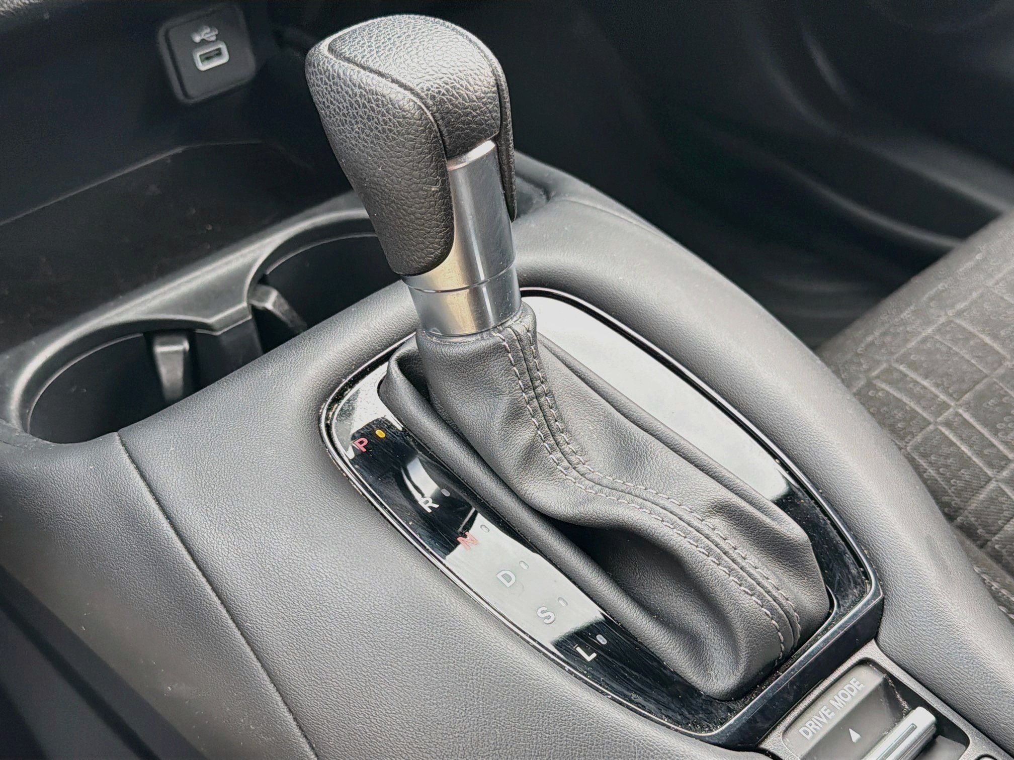 Used 2024 Honda HR-V LX image 26