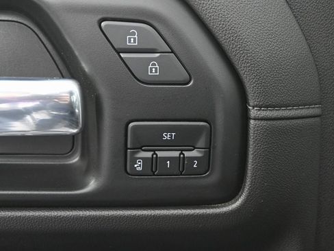 Used 2022 Chevrolet Silverado 1500 LTZ image 20