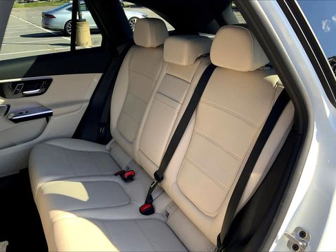 Certified 2026 Mercedes-Benz GLC 300 4MATIC image 13