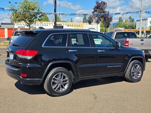 Used 2019 Jeep Grand Cherokee Limited AWD/4WD image 31